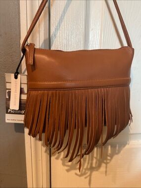 Pielino Genuine Leather Fringe Cross Body Bag/ Purse Camel Brown